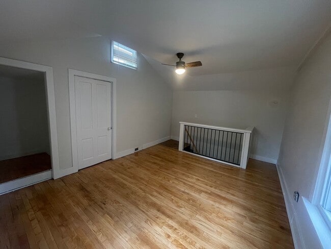 Building Photo - Charming Lower East Side Cottage Steps from Brady Street