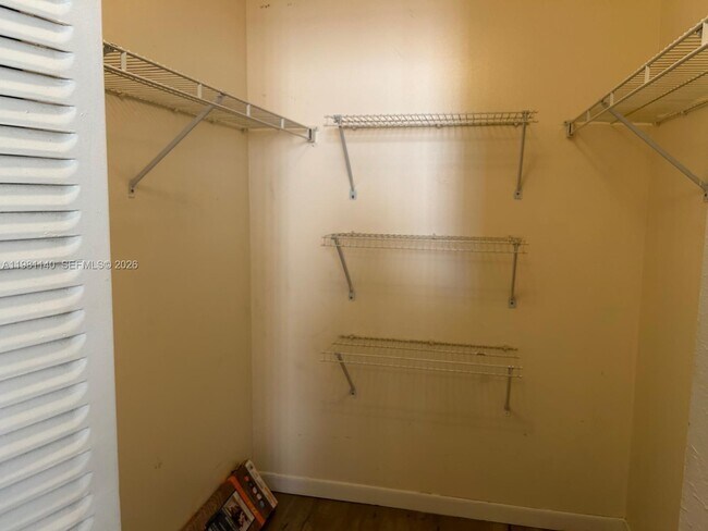 Building Photo - 3671 Environ Blvd