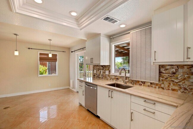 Building Photo - 4 Bedroom/2.5 Bathroom Home in Poway with ...