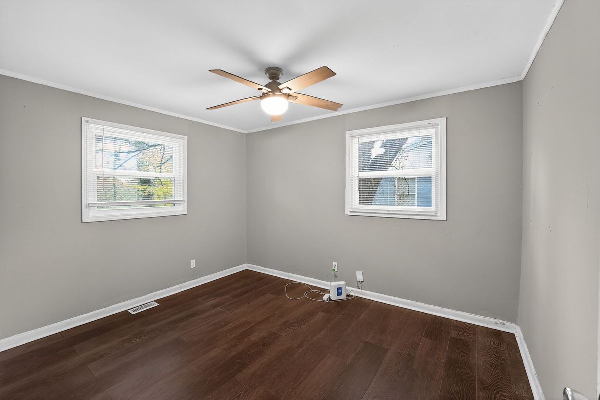 Building Photo - 1068 Rebel Forest Dr SE