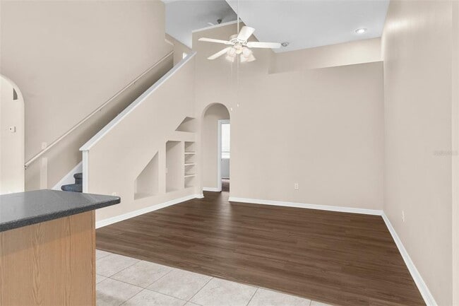 Building Photo - 10723 Eveningwood Ct