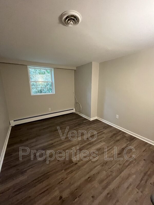 9/11/1313 Village Dr 9/11/1313 Village Dr Delmar NY 12054