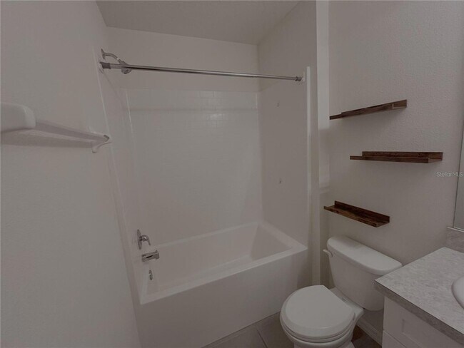 Building Photo - 5001 SW 97th Pl