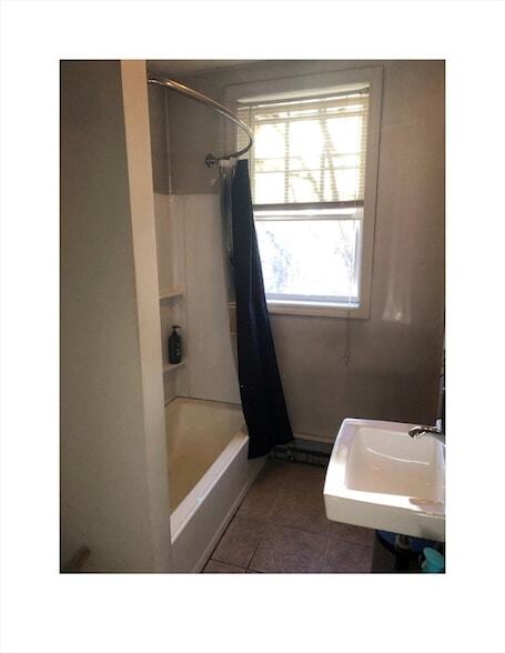 Building Photo - 263 Main St