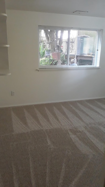 Building Photo - 8715 27th Ave NE