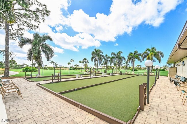 Building Photo - 83 Glades Blvd