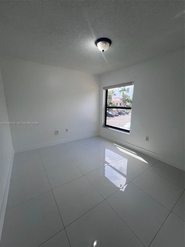 Building Photo - 13056 SW 88th Ln