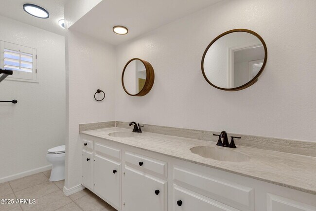 Building Photo - 12323 E Appaloosa Pl