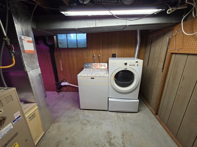 Building Photo - MOVE IN BY JULY AND GET AUGUST RENT FOR ON...