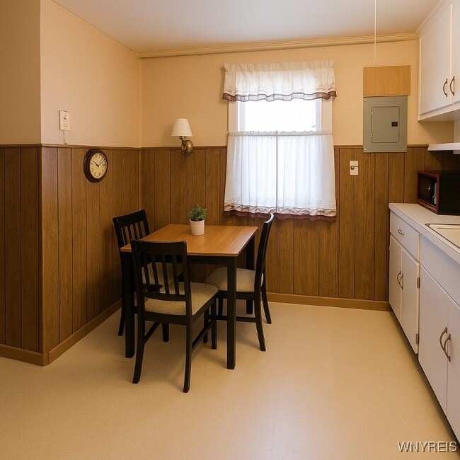 Building Photo - 6 Balzac Ct