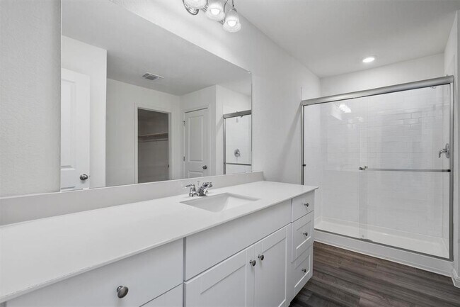 Building Photo - 112 Pronghorn St