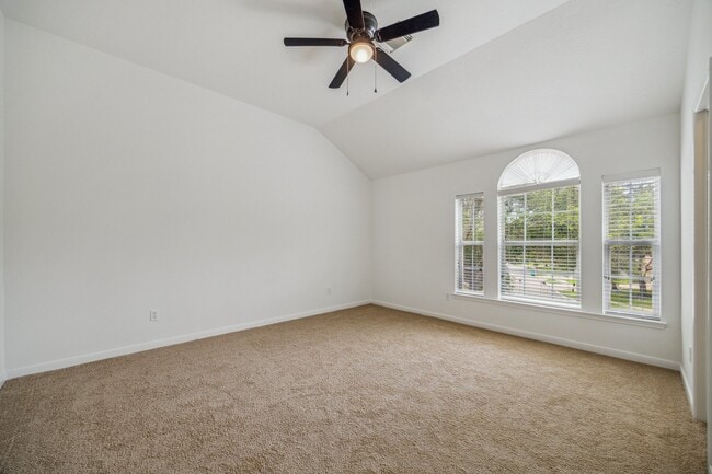 Building Photo - 26402 Larkspur Ridge Dr