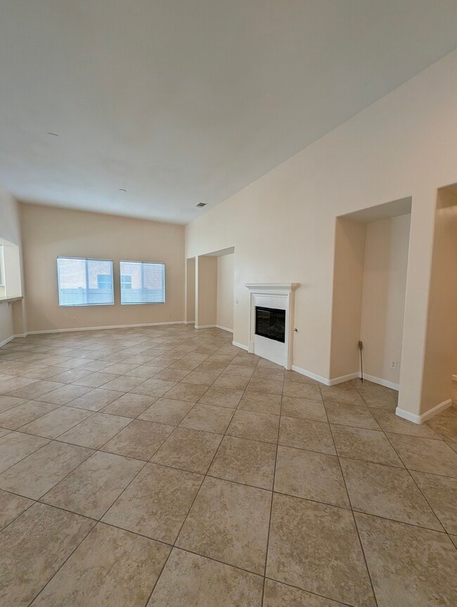 Building Photo - 1468 Burns Ln