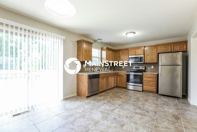 Building Photo - 5 Bedroom Pet-Friendly Home in Belton, MO with Main Street Renewal