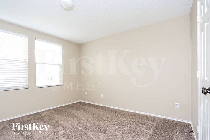 Building Photo - 345 Firewheel Rd