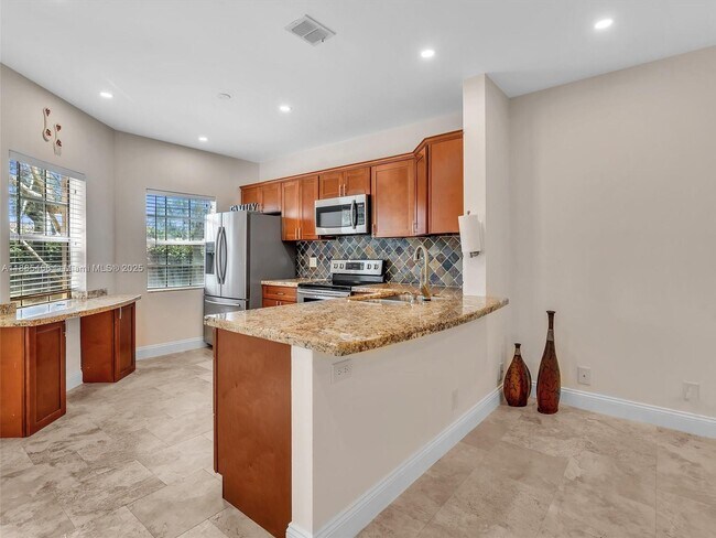 Building Photo - 6538 Via Regina