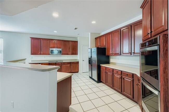 Building Photo - 700 Kirkly Way