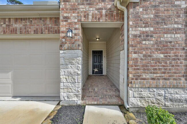 Building Photo - 2015 Lost Timbers Dr