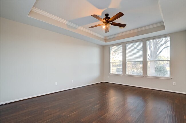 Building Photo - 26018 S Lakefair Dr