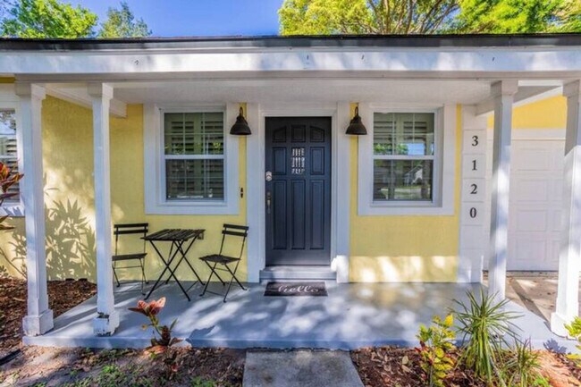 Building Photo - 3120 Peel Ave