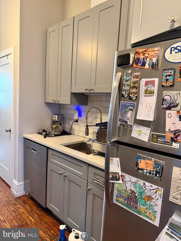 Building Photo - 2217 Fitzwater St