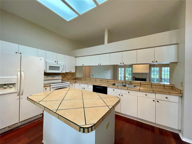 Building Photo - 9605 Norchester Cir