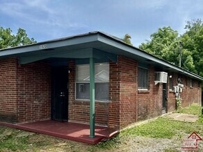 Building Photo - 1820 Olive St