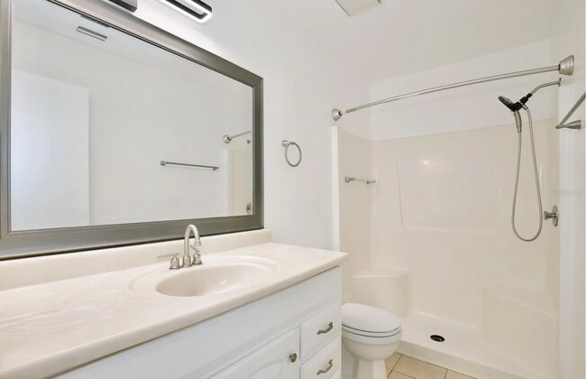 Building Photo - 713 St Matthew Cir