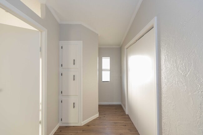 Building Photo - 10101 Wajo Ln