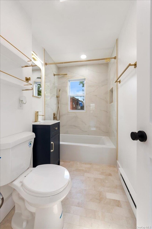 Building Photo - 104-17 Rosita Pl