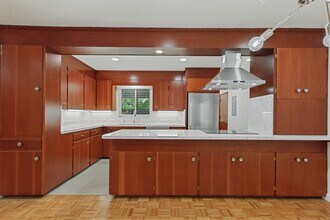 Building Photo - Central Davis 3/2 Mid Modern