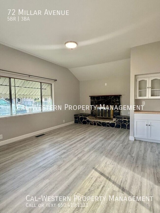 Building Photo - 72 Millar Ave