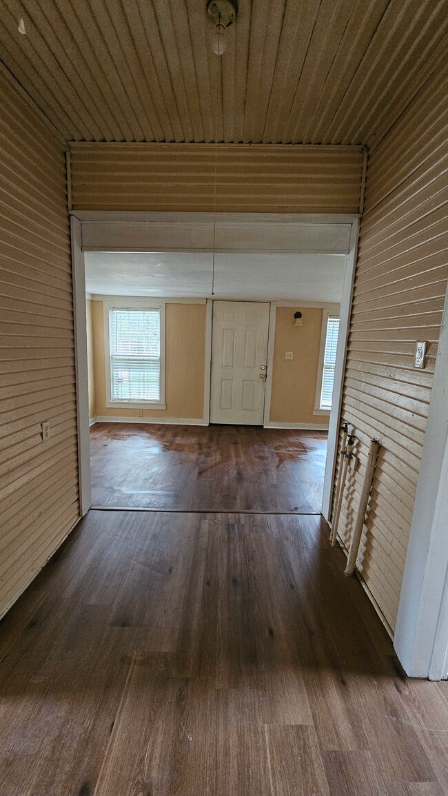 Building Photo - 1430 Grigsby St