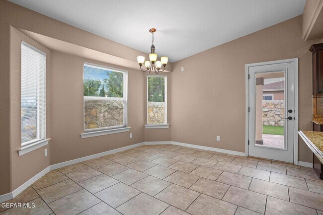 Building Photo - 5441 Roberto Avalos Ct
