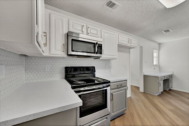 Building Photo - 4051 Saint Christopher Ln