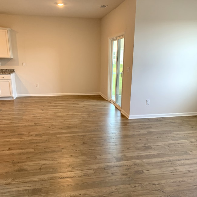 Building Photo - 246 Marauder Dr