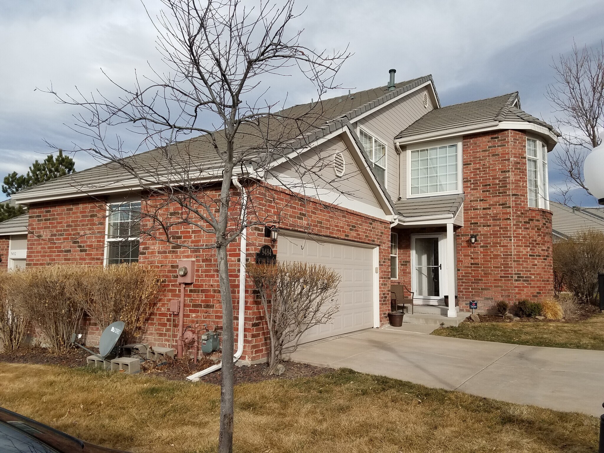 Building Photo - 9484 Southern Hills Cir.