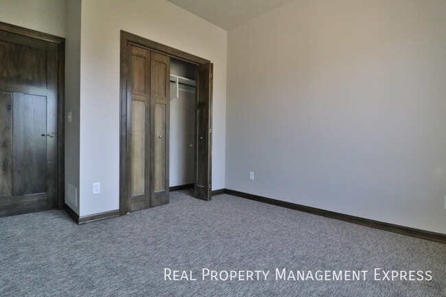 Building Photo - 3512 Chatham St