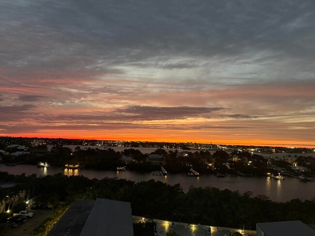 Building Photo - 3589 S Ocean Blvd