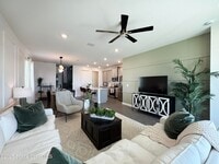 Building Photo - 1959 Croft Inlt Dr NW