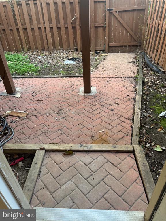 Building Photo - 10630 Winfield Loop