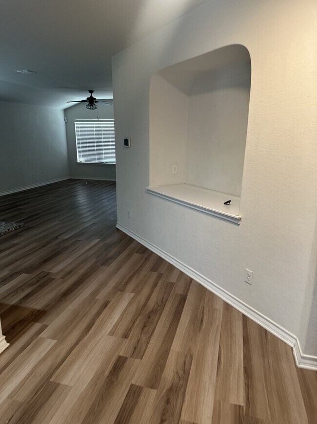 Building Photo - 4103 Espada Falls