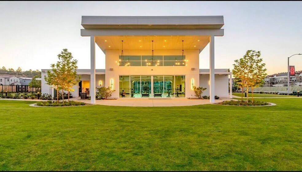 Building Photo - 2206 Yuzu St