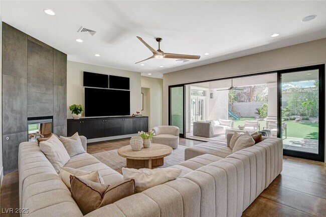 Primary Photo - 1266 Imperia Dr