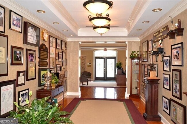 Building Photo - 5861 Yoshino Cherry Ln NE