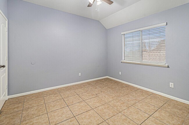 Building Photo - 12222 Warrenwood Dr