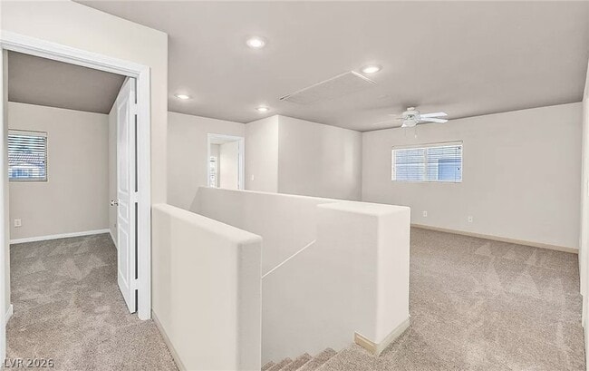 Building Photo - 4836 Golden Shimmer Ave
