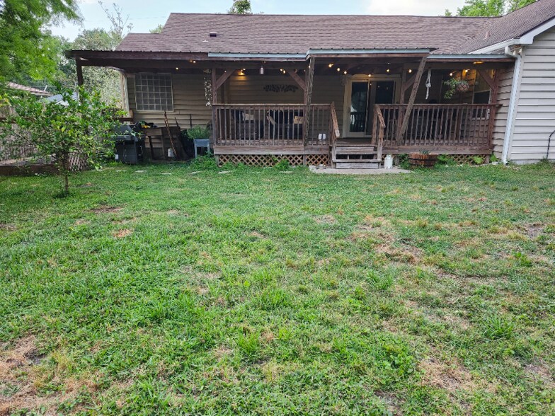 Building Photo - 914 Hibernia Forest Dr