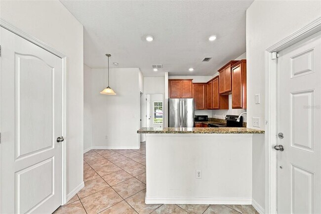 Building Photo - 31141 Claridge Pl