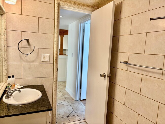 Building Photo - 2998 NW 48th Terrace